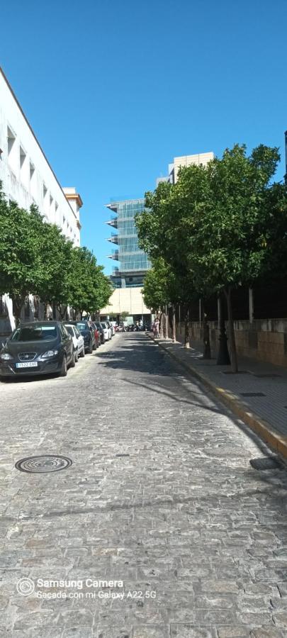 Апартаменты Piso Playa La Caleta Кадис Экстерьер фото